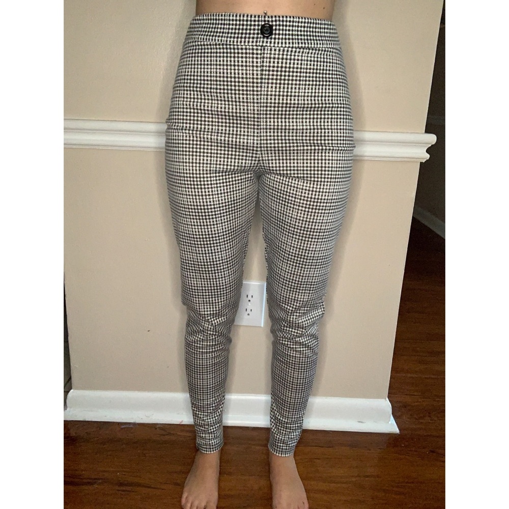 Black/White Plaid Pant